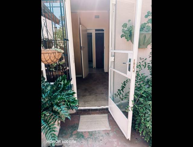 3 BEDROOM HOUSE FOR SALE IN BIRCHLEIGH